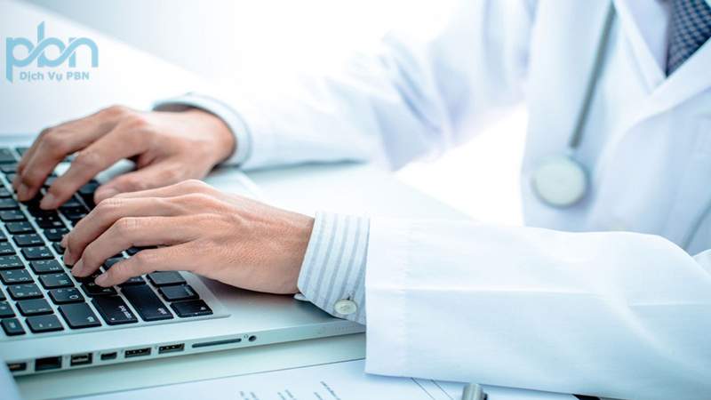 Các ưu điểm và nhược điểm khi sử dụng ứng dụng chăm sóc sức khỏe trực tuyến